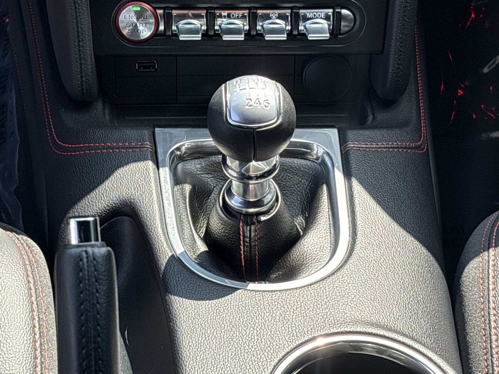 Used 2019 Ford Mustang GT Premium w/ Equipment Group 401A RWD image 22
