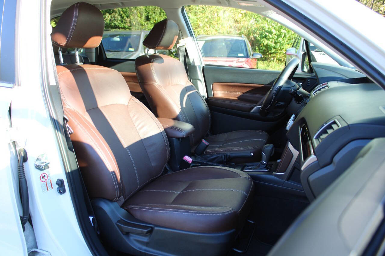 Used 2018 Subaru Forester 2.5i Touring image 34