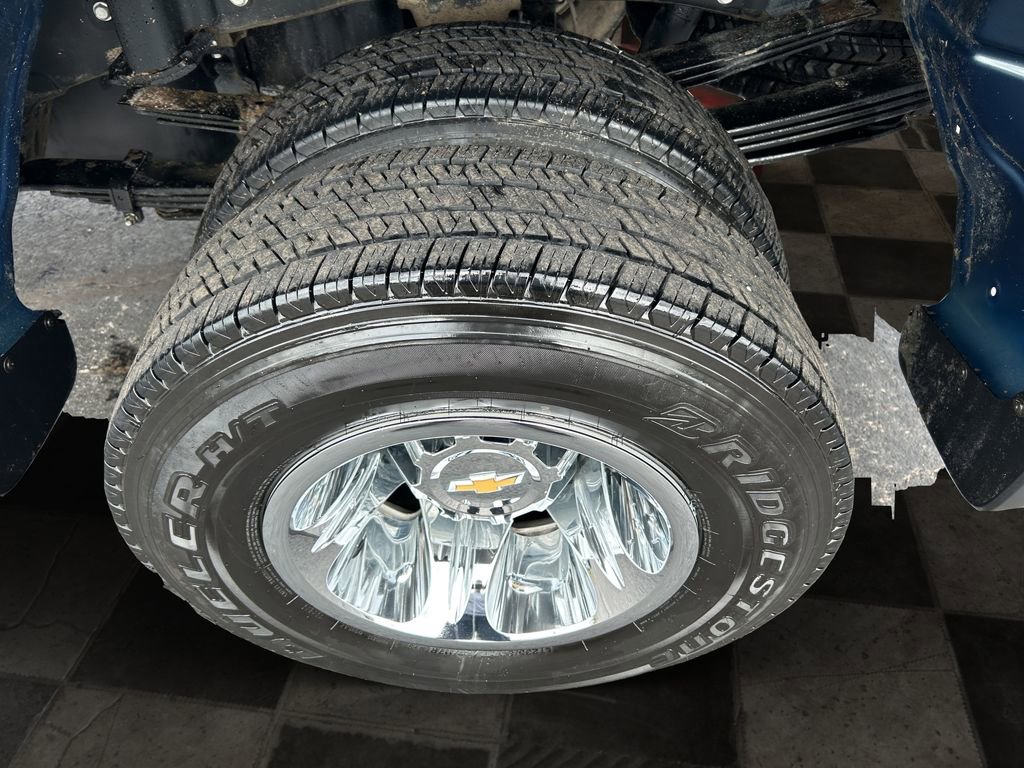 Certified 2025 Chevrolet Silverado 3500 LTZ w/ LTZ Plus Package image 11