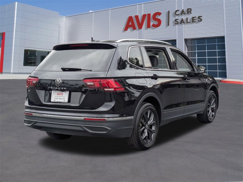 Used 2024 Volkswagen Tiguan SE image 6