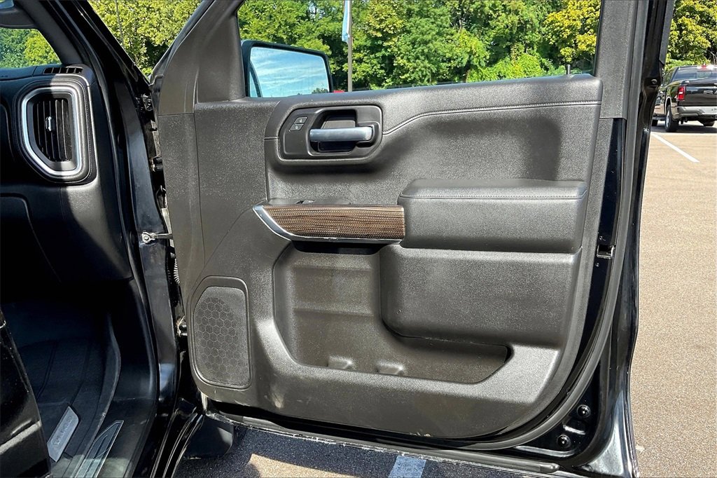 Used 2019 Chevrolet Silverado 1500 LT w/ All-Star Edition image 24