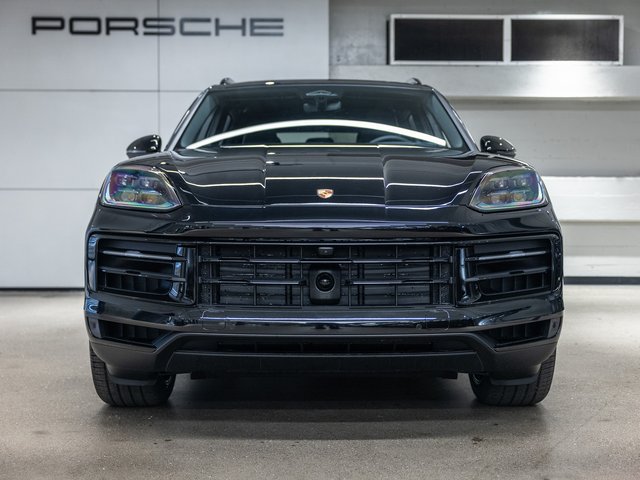 Used 2026 Porsche Cayenne E-Hybrid AWD/4WD image 11