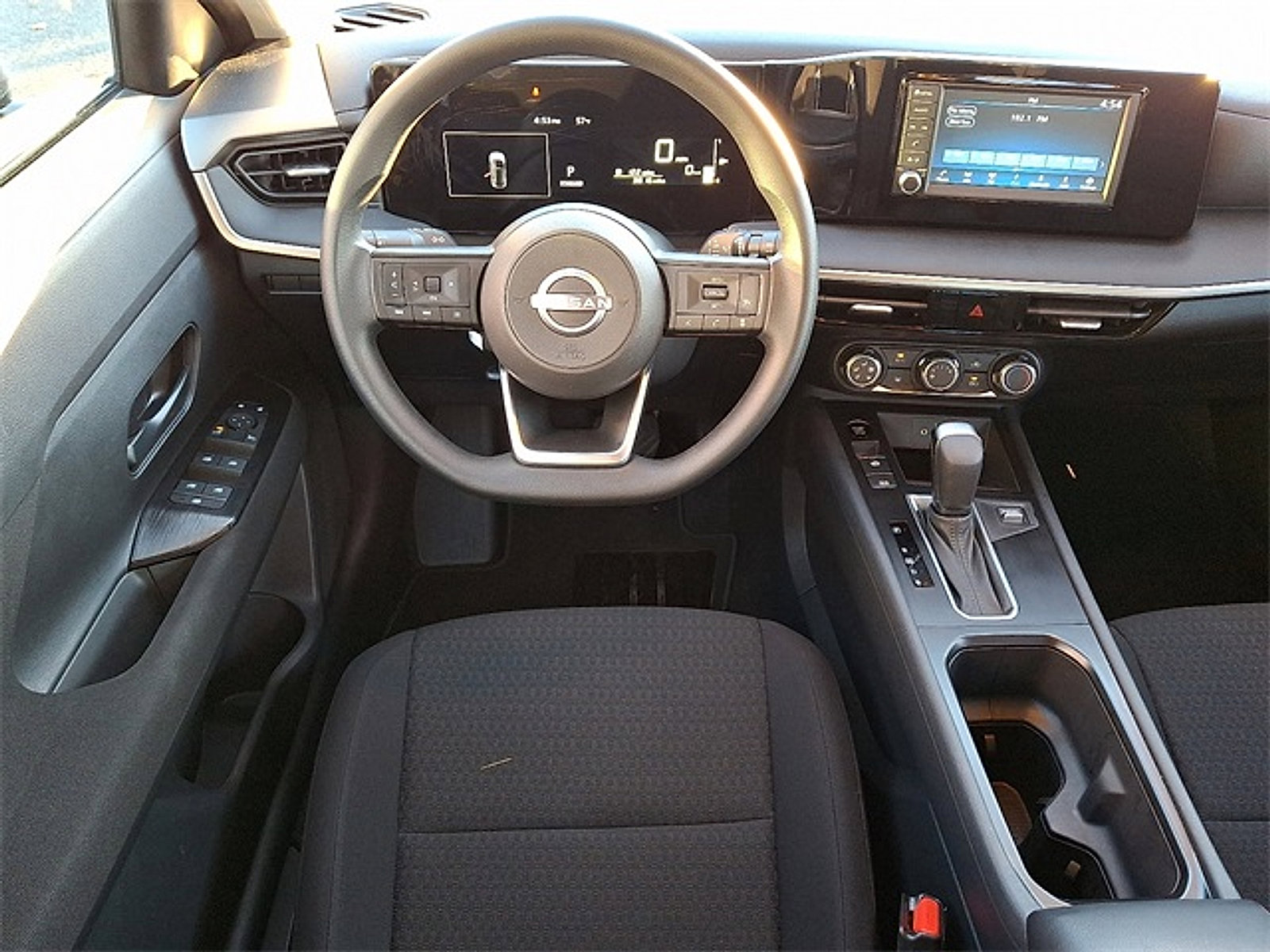 Certified 2025 Nissan Kicks S image 11