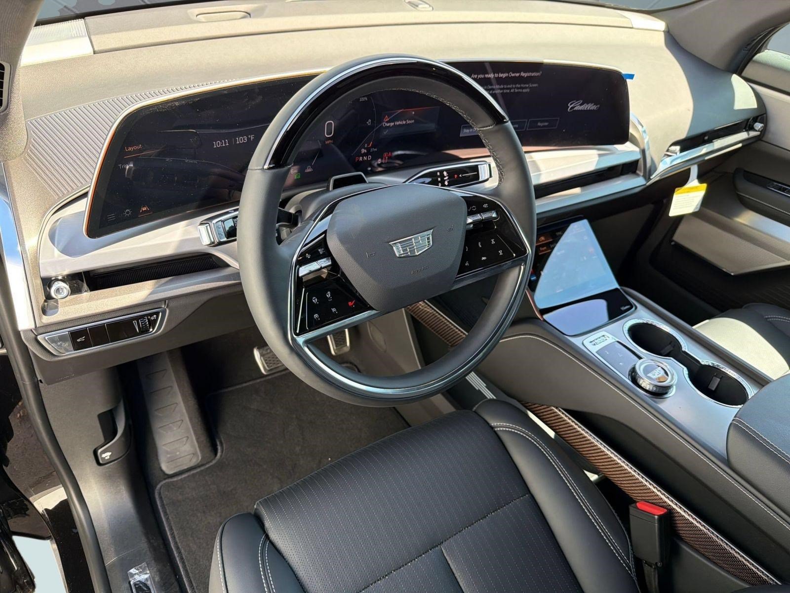 New 2027 Cadillac Vistiq Sport w/ LPO, Floor Liner Package AWD/4WD image 3