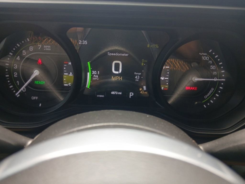 Used 2024 Jeep Wrangler Unlimited Sahara w/ Technology Group AWD/4WD image 22