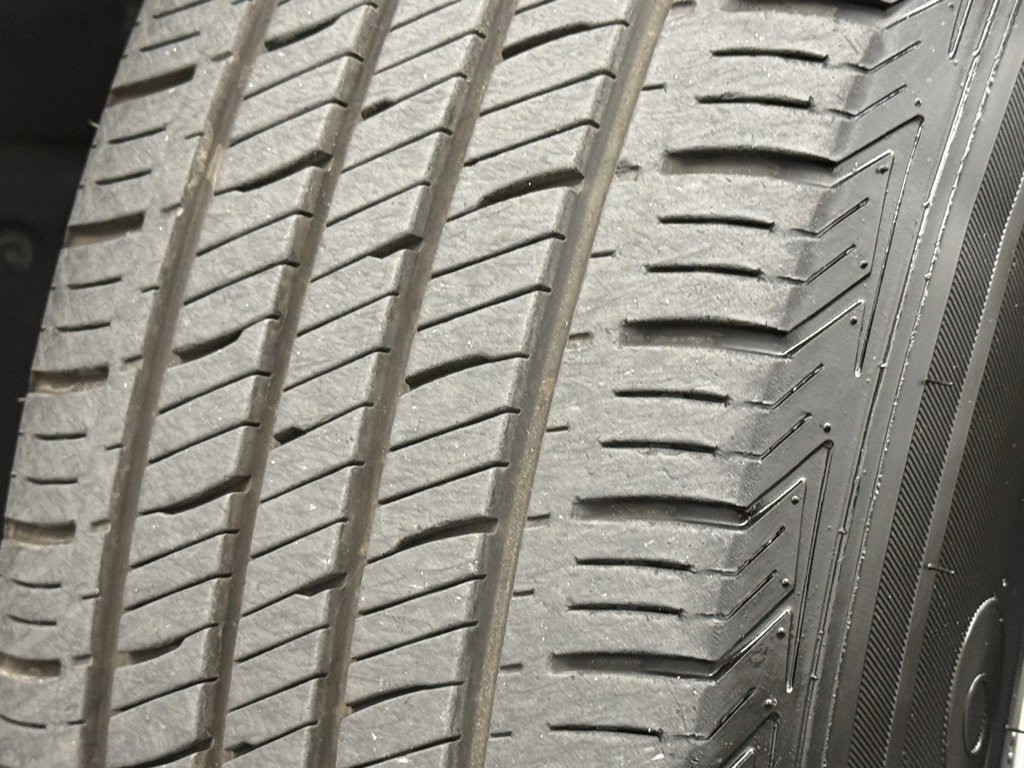 Used 2024 Toyota Highlander XLE image 40