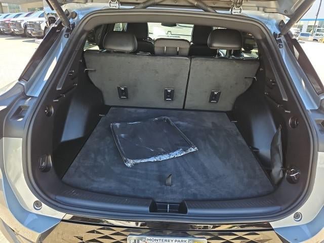 Used 2024 Chevrolet Equinox EV RS FWD image 24