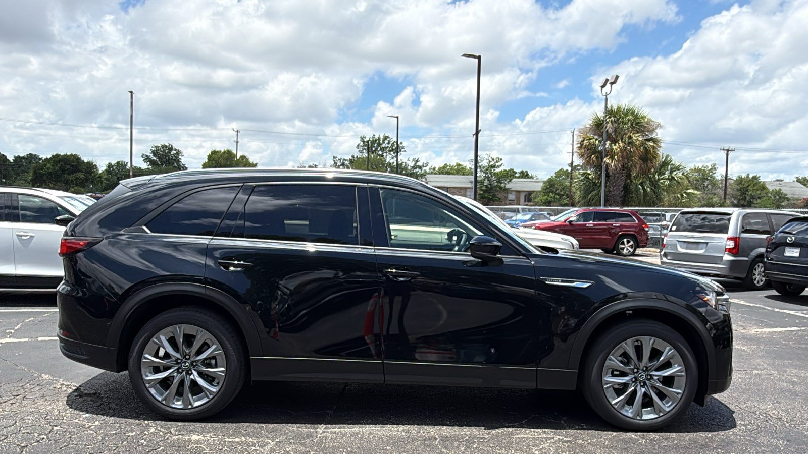 New 2026 MAZDA CX-90 3.3 Turbo w/ Preferred Package AWD/4WD image 8