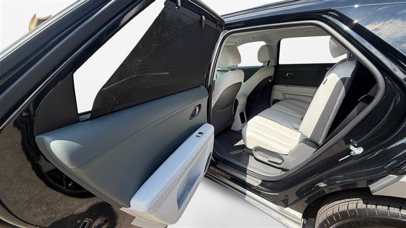Used 2025 Hyundai Ioniq 5 Limited RWD image 22