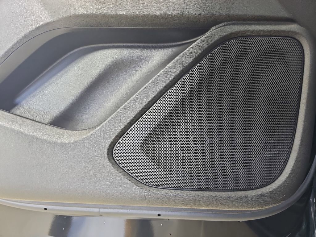 Used 2024 GMC Terrain SLT w/ Tech Package AWD/4WD image 34