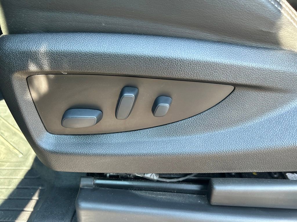 Used 2019 GMC Yukon XL Denali w/ Denali Ultimate Package image 20