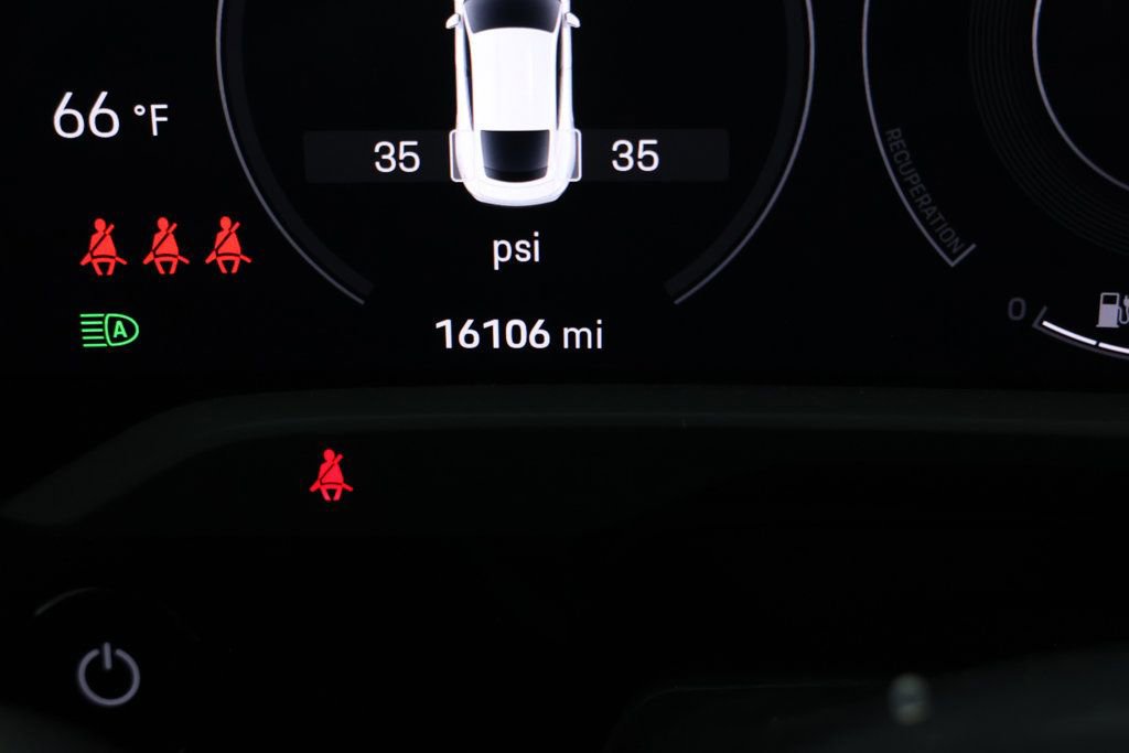 Used 2022 Porsche Taycan GTS w/ Premium Package (P6U) image 14