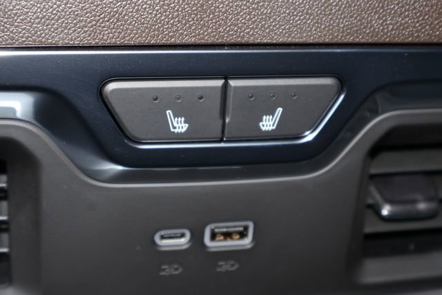 New 2026 GMC Sierra 2500 Denali w/ Denali Reserve Package image 18