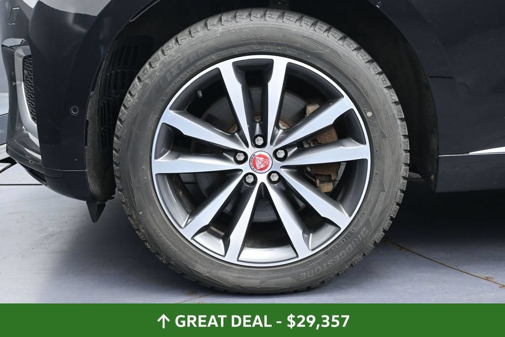 Used 2021 Jaguar F-PACE R-Dynamic S AWD/4WD image 13
