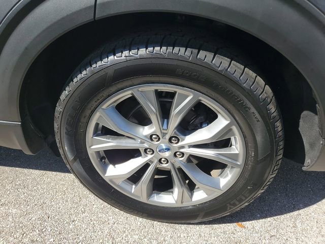 Used 2021 Ford Explorer Limited w/ Equipment Group 301A image 9