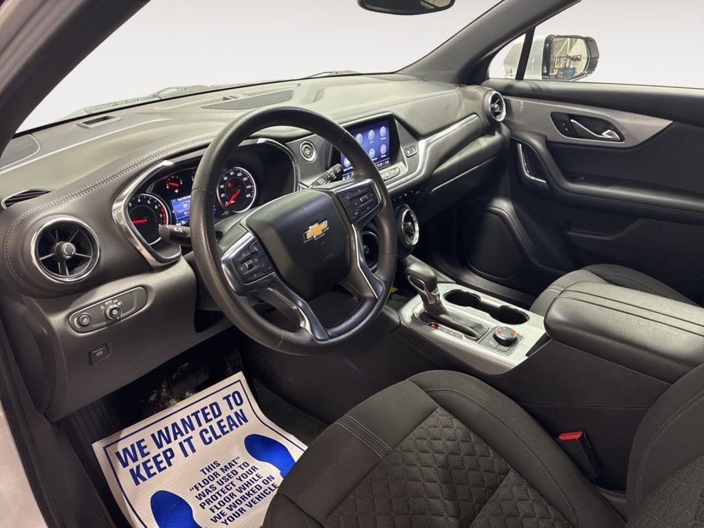 Used 2022 Chevrolet Blazer LT image 12