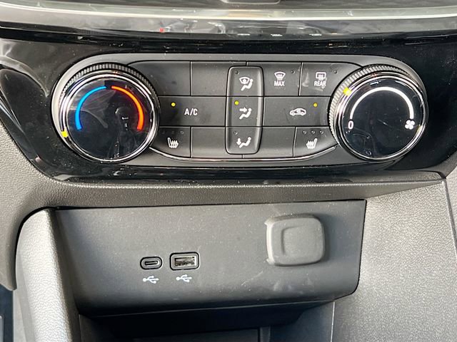 New 2026 Buick Encore GX Sport Touring w/ Advanced Technology Package FWD image 11