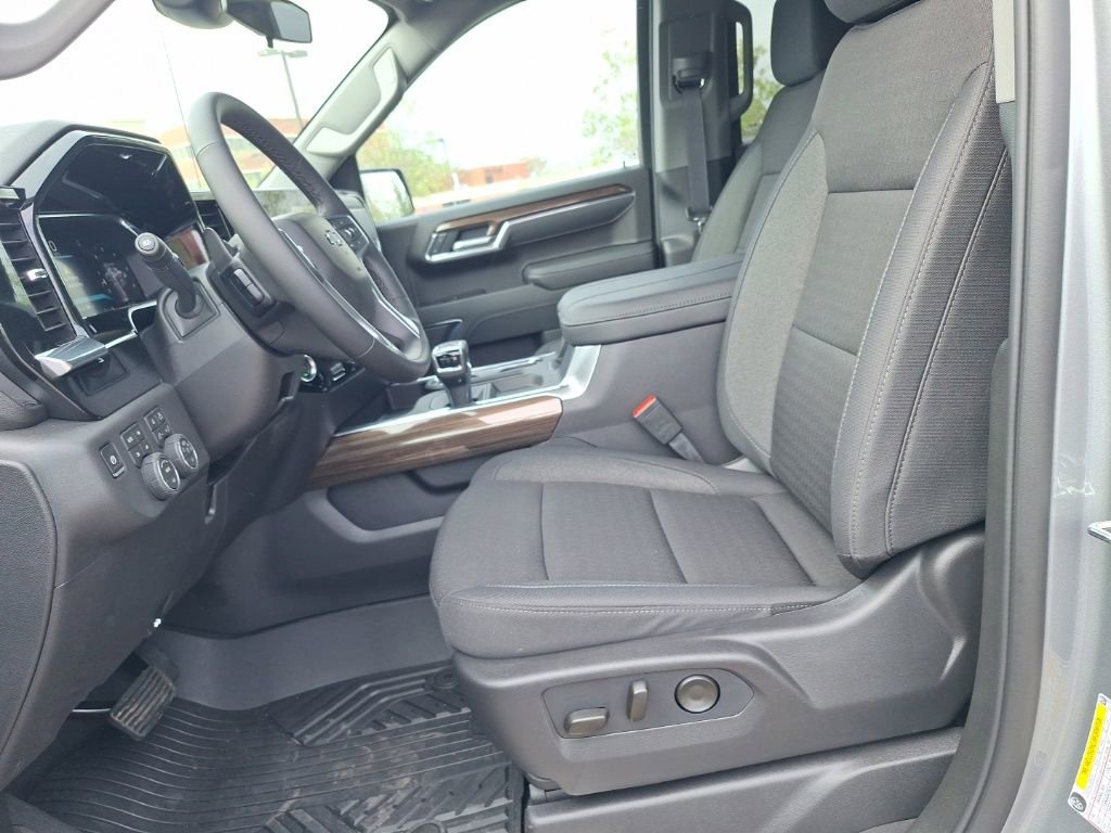 New 2026 Chevrolet Silverado 1500 LT Trail Boss w/ Safety Package image 21