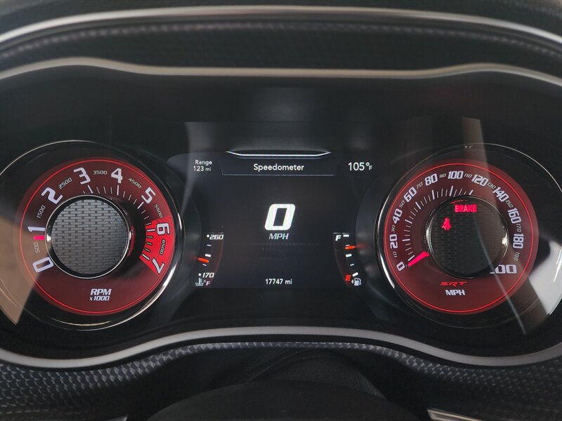Used 2016 Dodge Challenger SRT Hellcat RWD image 31