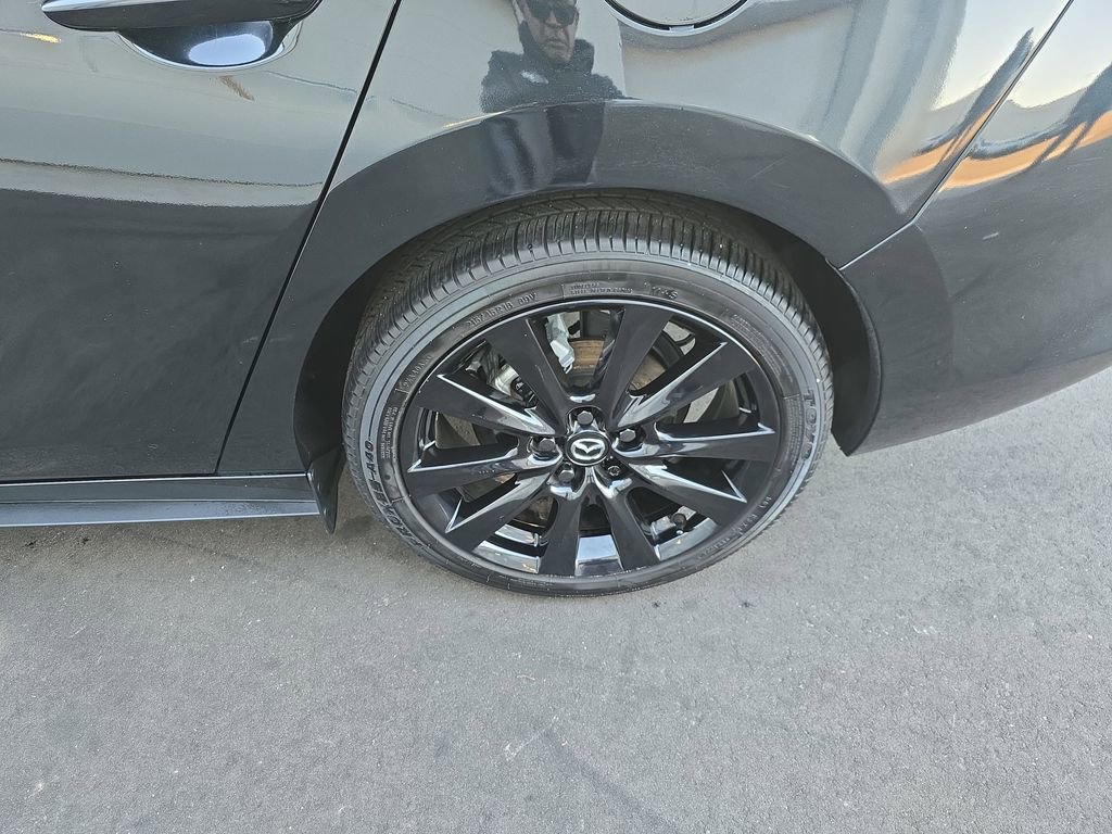 Used 2024 MAZDA MAZDA3 s image 21