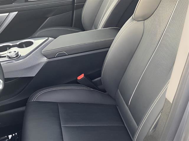 Certified 2025 Cadillac Optiq Sport 2 w/ LPO, Floor Liner Package image 12