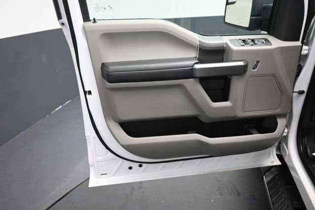 Certified 2020 Ford F150 XLT w/ Equipment Group 302A Luxury AWD/4WD image 19
