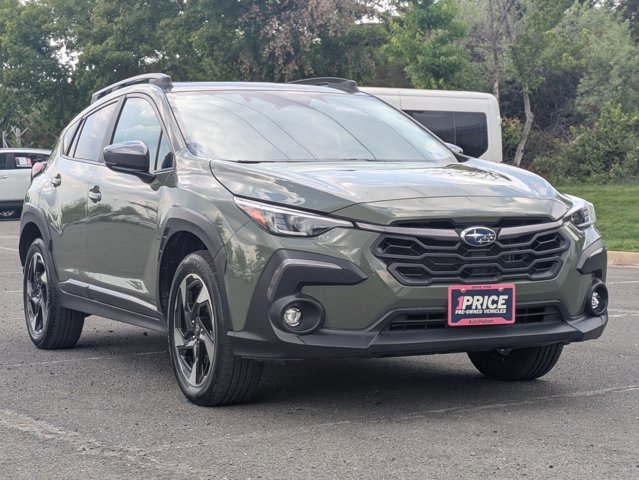Used 2024 Subaru Crosstrek 2.5i Limited w/ Crosstrek Mirror Package AWD/4WD video 3