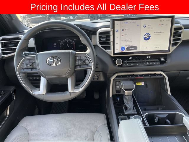 Used 2025 Toyota Tundra Limited AWD/4WD image 15