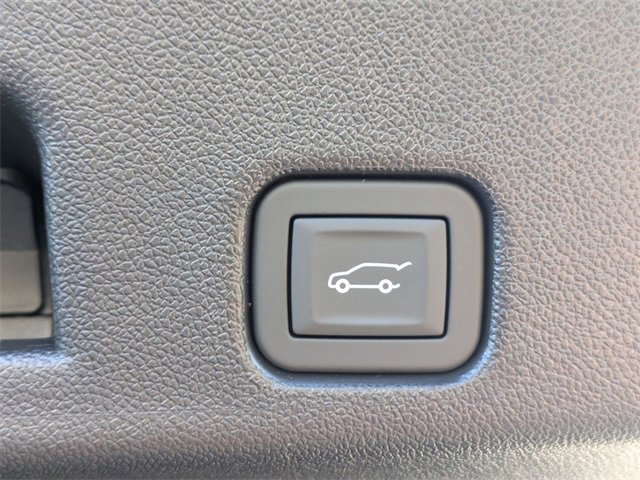 New 2026 Chevrolet Traverse LT w/ Driver Confidence Package image 33