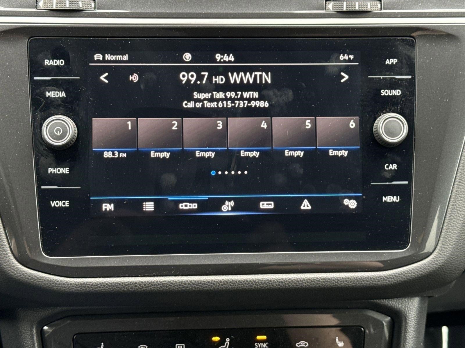 Used 2024 Volkswagen Tiguan SE image 21