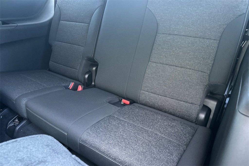 New 2026 Chevrolet Traverse LT w/ LPO, Floor Liner Package image 16