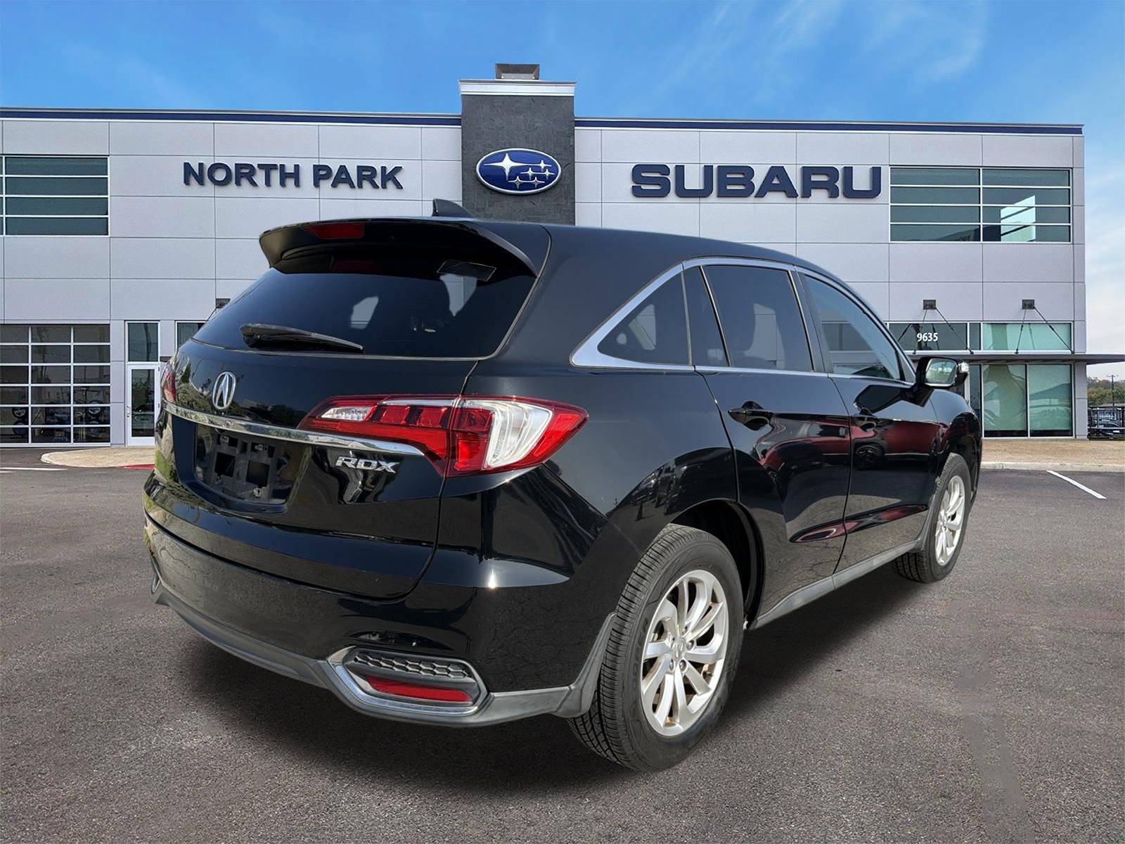 Used 2018 Acura RDX FWD image 3