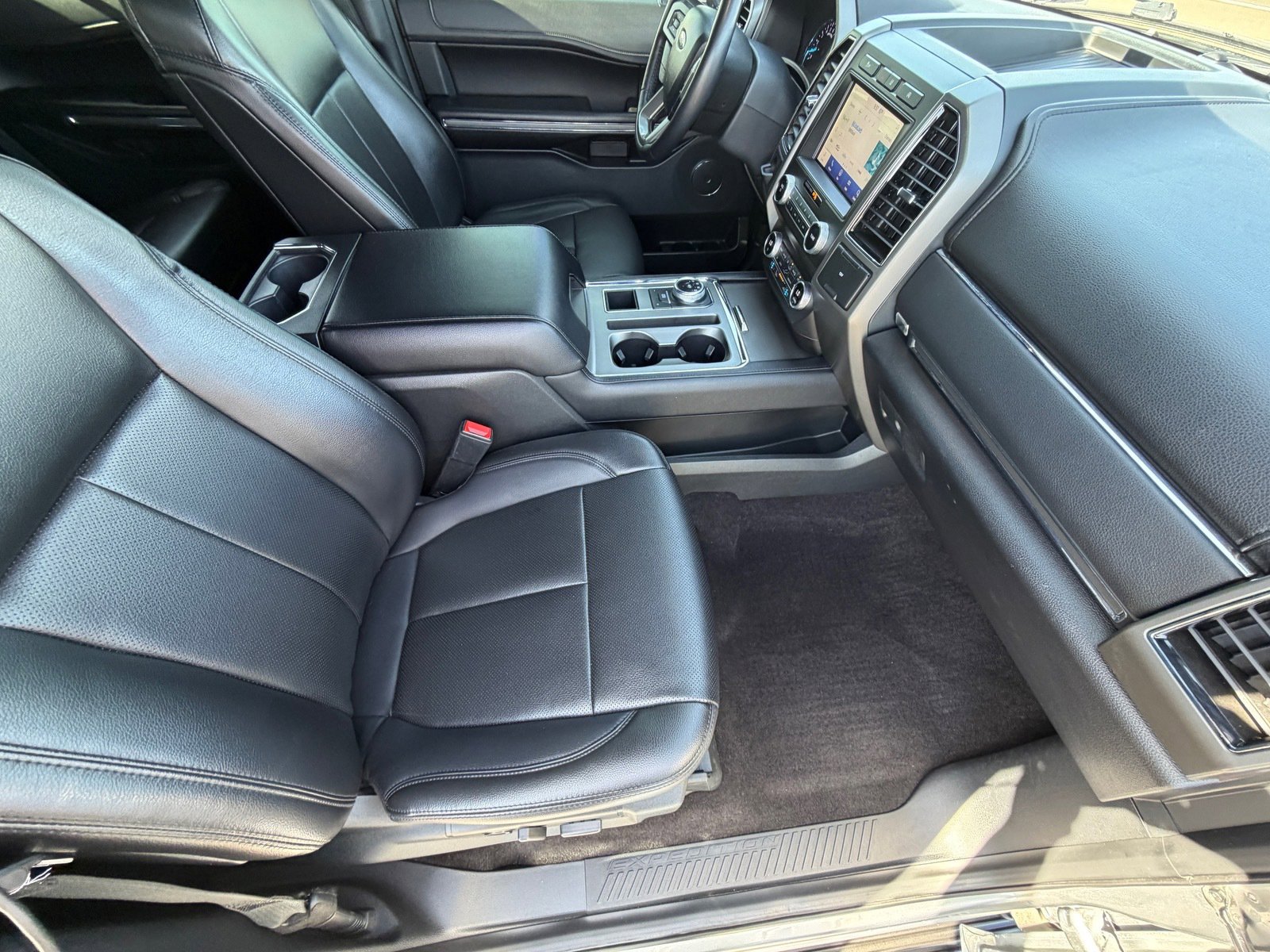 Used 2021 Ford Expedition XLT RWD image 11