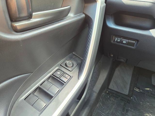 Used 2024 Toyota RAV4 LE AWD/4WD image 18