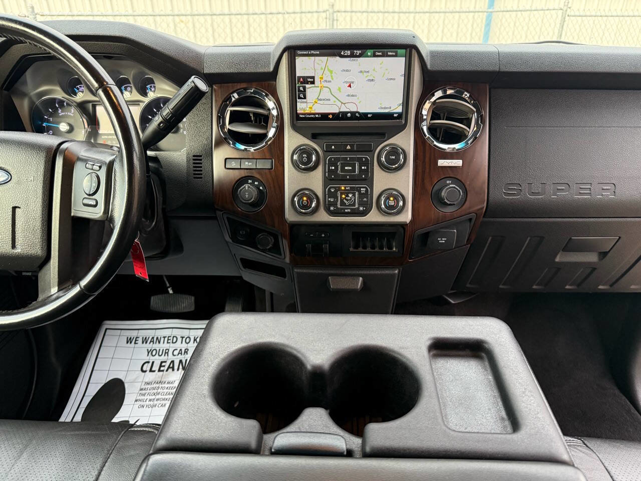 Used 2015 Ford F350 Lariat w/ Lariat Interior Package image 28