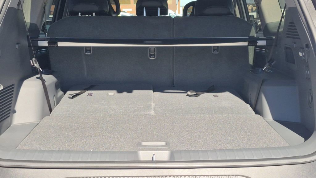 New 2026 Kia EV9 Wind image 15