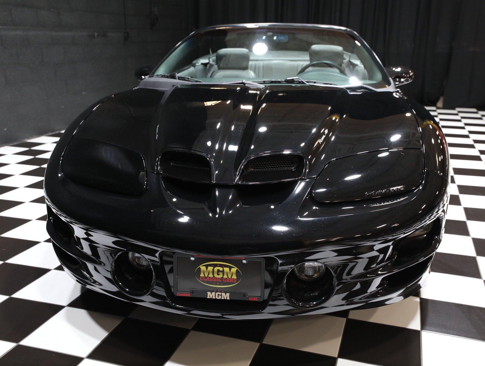 Used 1999 Pontiac Firebird Trans Am RWD image 19