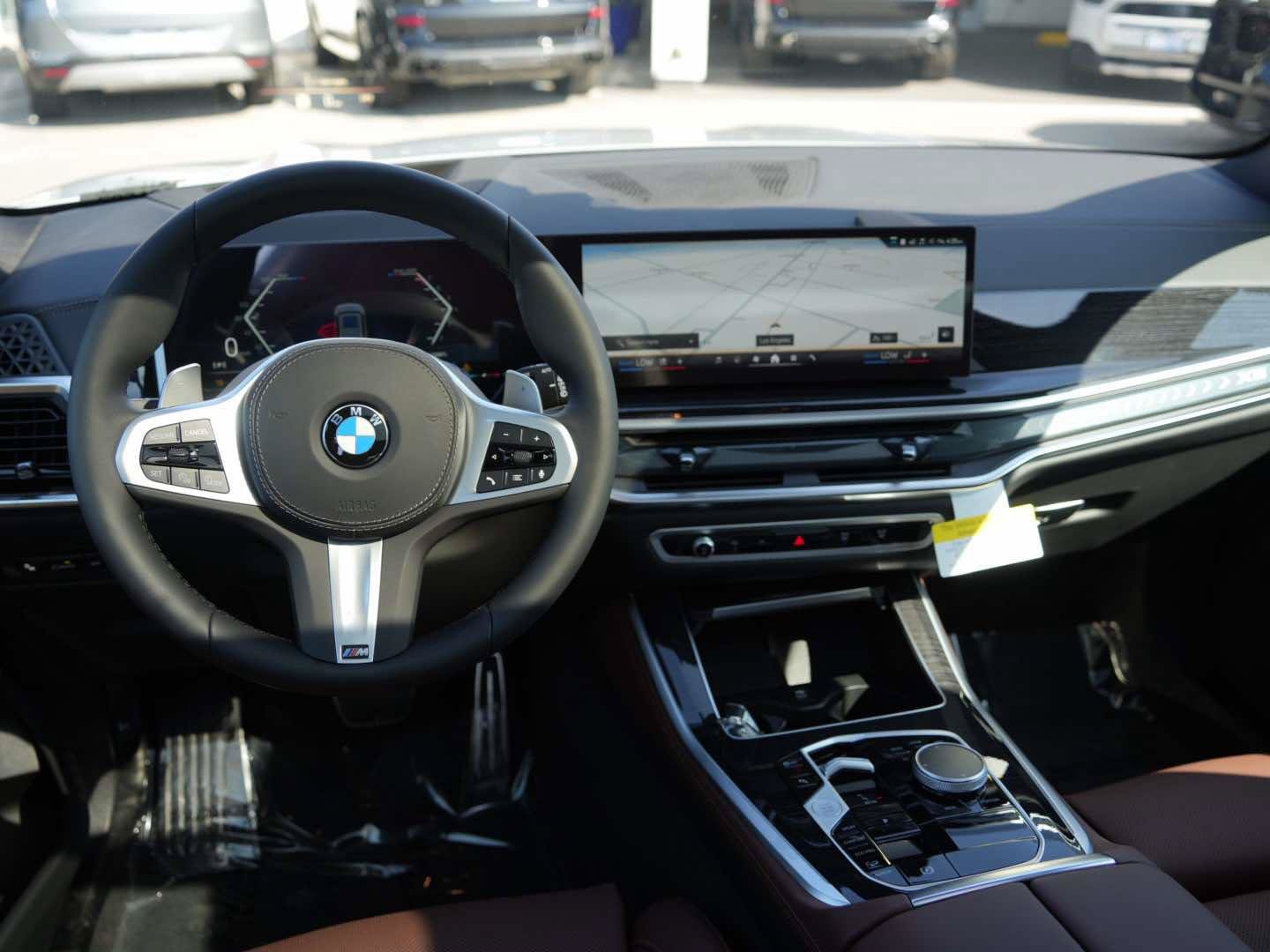 New 2026 BMW X5 xDrive40i w/ M Sport Package AWD/4WD image 7