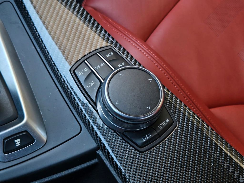 Used 2018 BMW M4 Coupe RWD image 22
