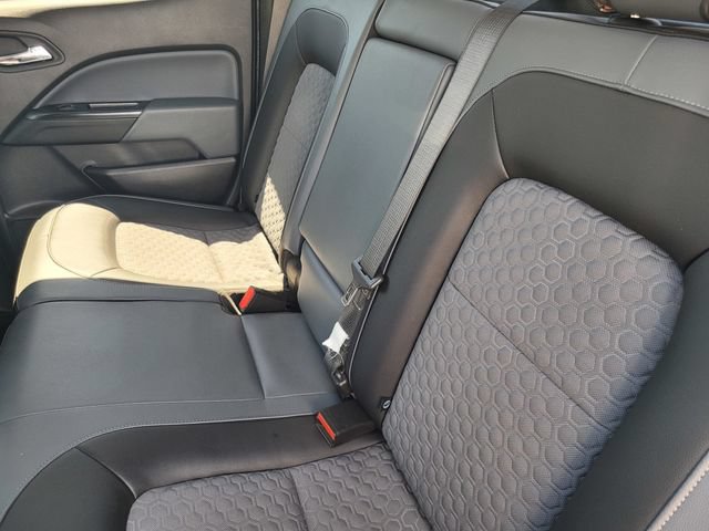 Used 2021 Chevrolet Colorado Z71 AWD/4WD image 13
