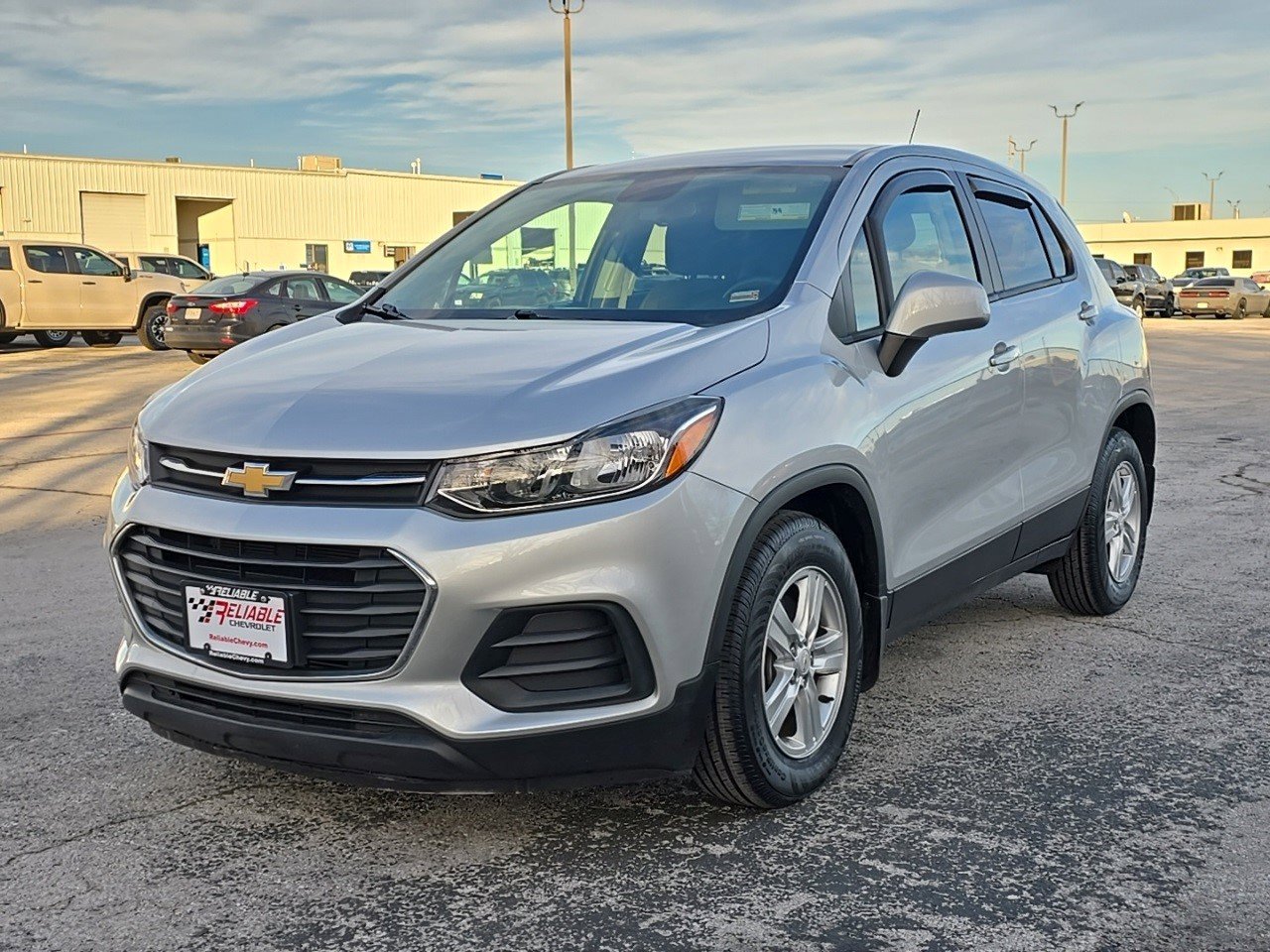 Certified 2021 Chevrolet Trax LS w/ Tint and Cruise Package image 3