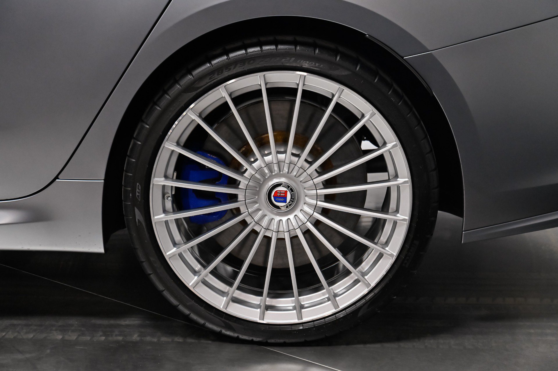 Used 2022 BMW ALPINA B8 xDrive Gran Coupe AWD/4WD image 50