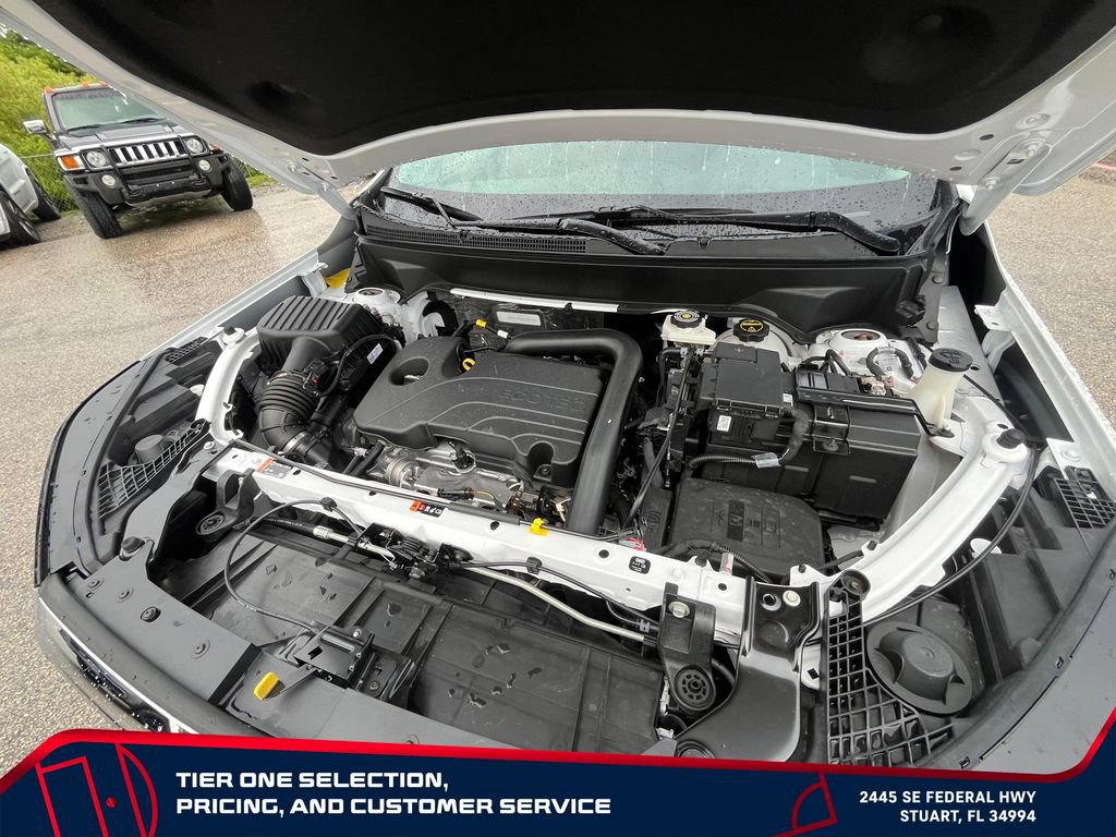 Used 2024 GMC Terrain SLE AWD/4WD image 22