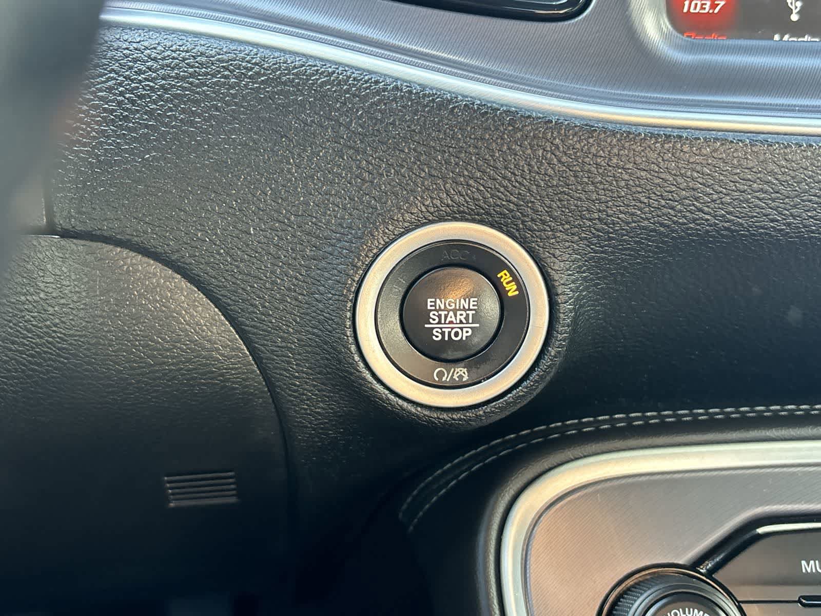 Used 2019 Dodge Challenger SXT w/ Plus Package image 15