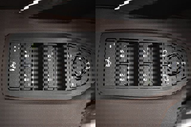 Used 2025 BMW X1 xDrive28i image 23