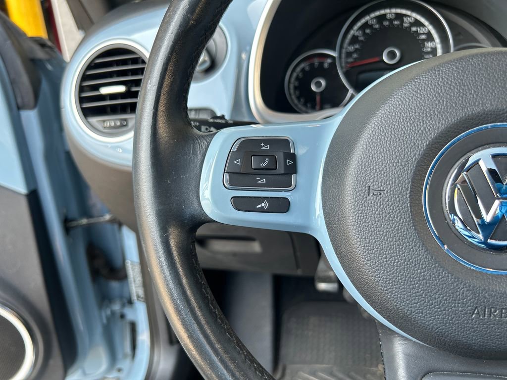 Used 2013 Volkswagen Beetle 2.5 FWD image 20