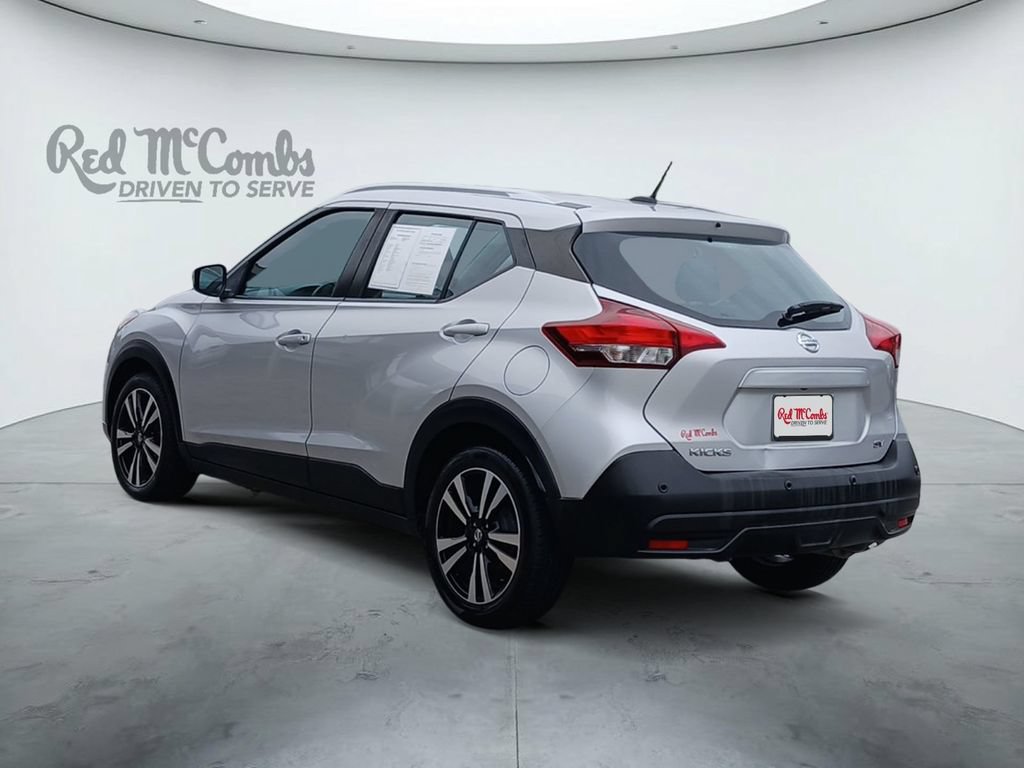 Used 2020 Nissan Kicks SV FWD image 3