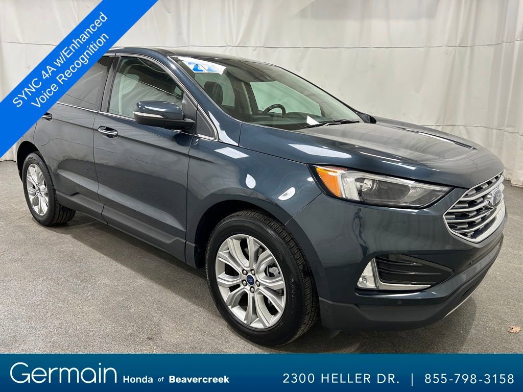 Used 2022 Ford Edge Titanium image 2
