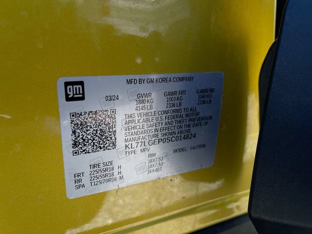 Used 2025 Chevrolet Trax RS FWD image 31