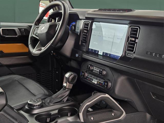 Used 2021 Ford Bronco First Edition AWD/4WD image 35